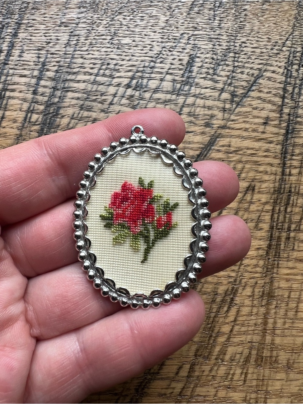 Embroidered Rose Oval Pendant Necklace Charm - Pink & Green
